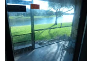 9052 NW 45th Ct, Sunrise, FL 33351, Sold 08/31/16