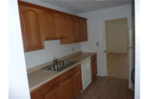 9052 NW 45th Ct, Sunrise, FL 33351, Sold 08/31/16