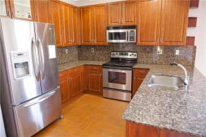 6979 NW 75th St, Parkland, FL 33067, Sold 07/22/16