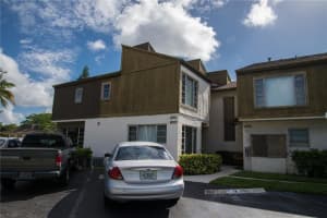 8005 Lagos De Campo Blvd, Tamarac, FL 33321, Sold 08/05/16