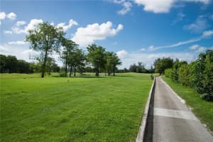 8005 Lagos De Campo Blvd, Tamarac, FL 33321, Sold 08/05/16