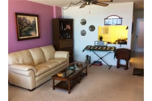 2200 NE 33rd Ave #15e, Fort Lauderdale, FL 33305, Sold 07/22/16