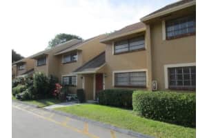 3262 NW 88th Ave, Sunrise, FL 33351, Sold 08/22/16