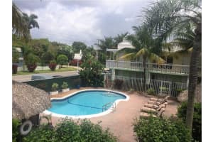 2124 NE 5th Ave, Wilton Manors, FL 33305, Sold 06/05/16