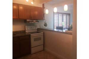 2124 NE 5th Ave, Wilton Manors, FL 33305, Sold 06/05/16