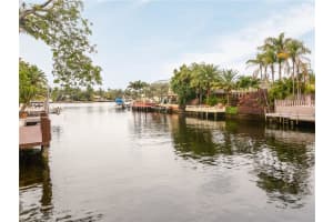 2200 NE 16th Ct, Fort Lauderdale, FL 33305, Sold 12/15/16