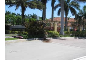 551 St Michelle Way, Margate, FL 33068, Sold 08/25/16