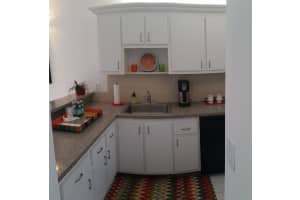 2920 NE 8th Terrace, Wilton Manors, FL 33334, Sold 06/16/16