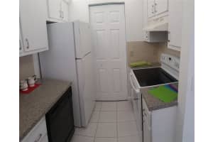 2920 NE 8th Terrace, Wilton Manors, FL 33334, Sold 06/16/16