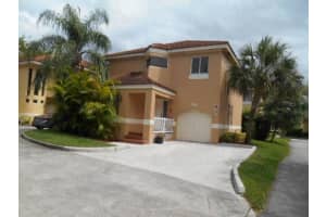 11269 Lakeview Dr, Coral Springs, FL 33071, Sold 08/18/16