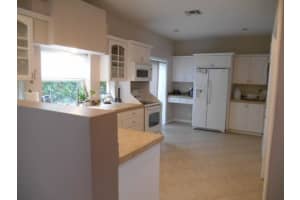 11269 Lakeview Dr, Coral Springs, FL 33071, Sold 08/18/16