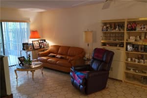 7934 NW 41st Ct, Sunrise, FL 33351, Sold 08/16/16