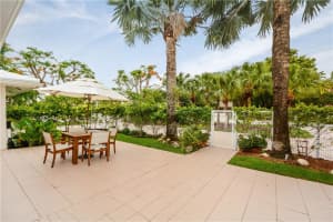 716 Middle River Dr, Fort Lauderdale, FL 33304, Sold 08/25/16