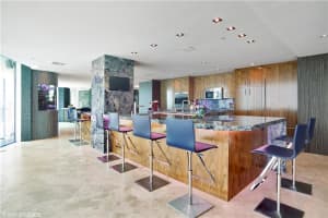 1200 Holiday Dr, Fort Lauderdale, FL 33316, Sold 09/30/16