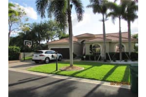 5300 NW 57th Way, Coral Springs, FL 33067, Sold 07/11/16