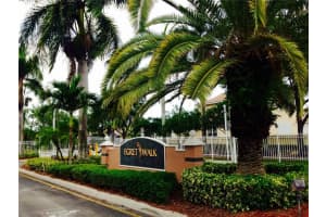 11817 SW 7th St, Pembroke Pines, FL 33025, Sold 07/30/16