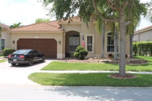 11894 SW 47th St, Cooper City, FL 33330, Sold 07/12/16