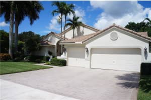 9845 W Tree Tops Ct, Davie, FL 33328, Sold 08/23/16