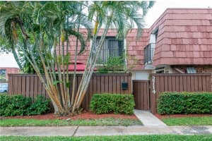 2714 SW 15th St, Deerfield Beach, FL 33442, Sold 07/05/16