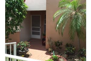 8231 NW 70th St, Tamarac, FL 33321, Sold 08/31/16