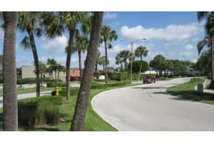 370 Golfview Rd PH 1, North Palm Beach, FL 33408, Sold 07/22/16