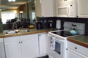 9438 Oakburst Ln B5, Tamarac, FL 33321, Sold 08/01/16