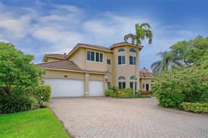607 Intracoastal Dr, Fort Lauderdale, FL 33304, Sold 01/13/17