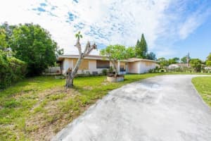 633 Dolphin Dr, Delray Beach, FL 33445, Sold 06/27/16