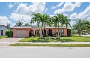 6310 NW 90th Ave, Tamarac, FL 33321, Sold 09/19/16