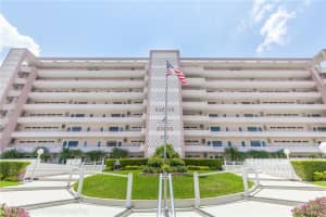 201 N Riverside Dr, Pompano Beach, FL 33062, Sold 10/14/16