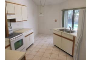 1911 W Oak Knoll Cir, Davie, FL 33324, Sold 07/22/16