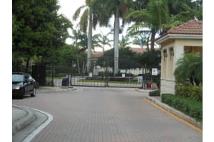 3245 NW 32nd Terrace, Oakland Park, FL 33309, Sold 08/25/16