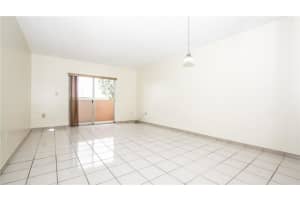 440 E 23rd St, Hialeah, FL 33013, Sold 12/13/16