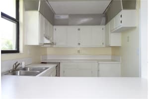 8441 Forest Hills Dr, Coral Springs, FL 33065, Sold 10/07/16