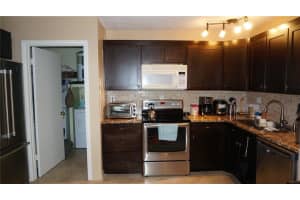 3100 NW 46th St, Oakland Park, FL 33309, Sold 07/08/16