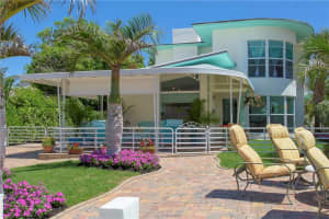 3327 NE 15th Ct, Fort Lauderdale, FL 33304, Sold 08/23/16