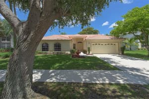 2357 NW 101st Way, Coral Springs, FL 33065, Sold 08/04/16