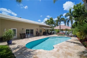 2900 Hampton Cir E, Delray Beach, FL 33445, Sold 07/18/16