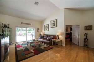 2900 Hampton Cir E, Delray Beach, FL 33445, Sold 07/18/16