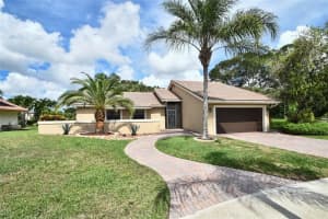 21344 Escondido Way S, Boca Raton, FL 33433, Sold 09/08/16