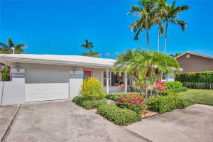 3211 Karen Dr, Delray Beach, FL 33483, Sold 03/01/17