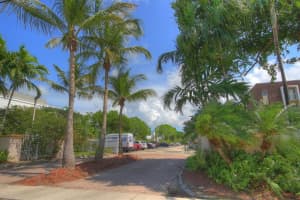500 NE 2nd St, Dania Beach, FL 33004, Sold 09/19/16