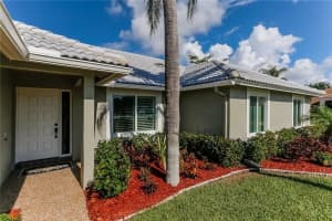 5075 Marina Cir, Boca Raton, FL 33486, Sold 08/01/16