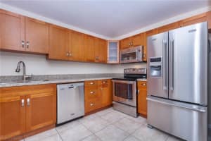 1711 Bayberry Dr, Pembroke Pines, FL 33024, Sold 07/29/16
