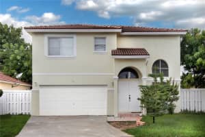 251 SW 99th Terrace, Pembroke Pines, FL 33025, Sold 12/23/16