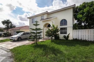 251 SW 99th Terrace, Pembroke Pines, FL 33025, Sold 12/23/16