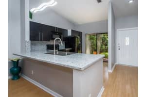 5217 E Lakes Dr, Pompano Beach, FL 33064, Sold 07/18/16