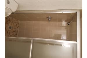 443 NE 195th St, Miami, FL 33179, Sold 11/09/16