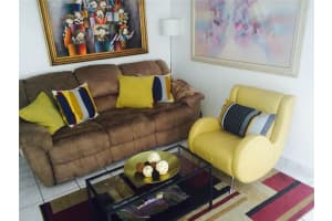 15465 SW 80th St, Miami, FL 33193, Sold 08/01/16