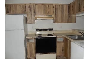 4095 Lakeside Dr, Tamarac, FL 33319, Sold 08/12/16